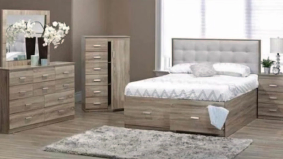 068 Bed Set